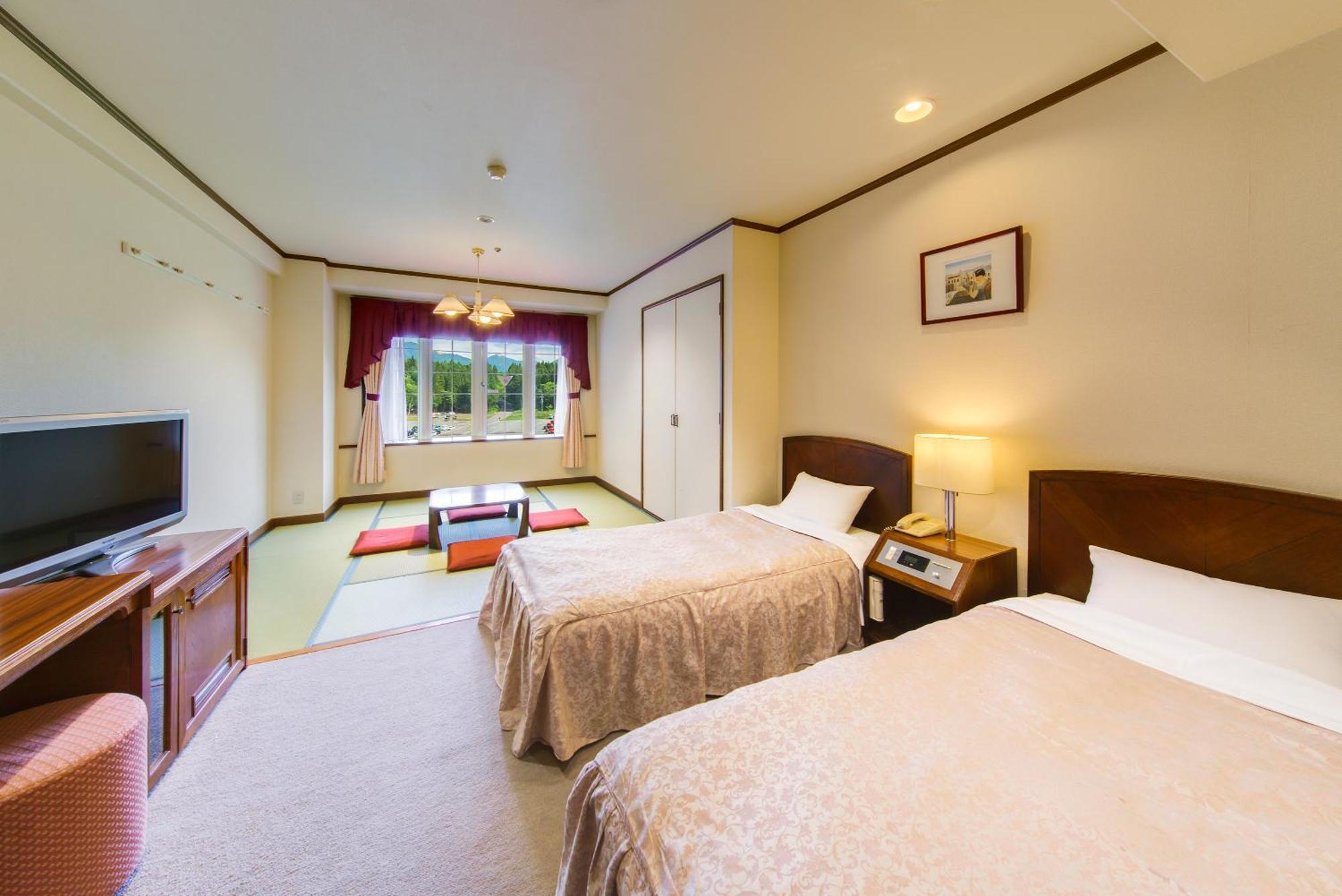 Hotel Green Plaza Hakuba Otari Extérieur photo